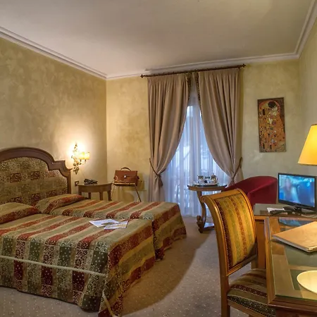 Hotel Grand Helio Cabala 4*