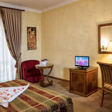 Hotel Grand Helio Cabala