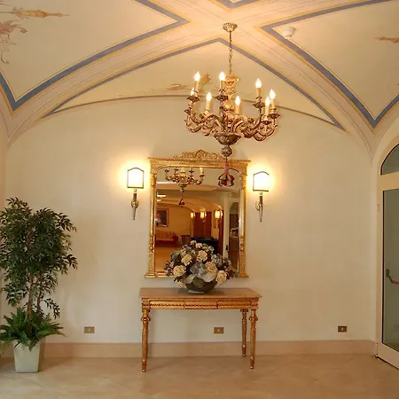 Hotel Grand Helio Cabala Marino