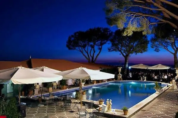 호텔 Grand Helio Cabala 4*